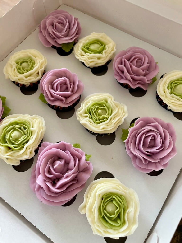 Mini Floral Cupcakes